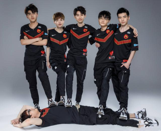 的排名形势 的排名形势